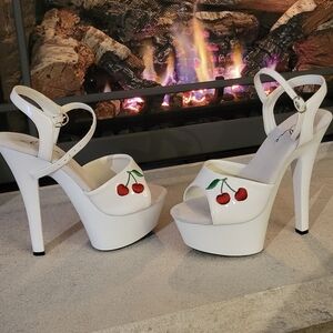 Ellie White Heels with Cherry Details